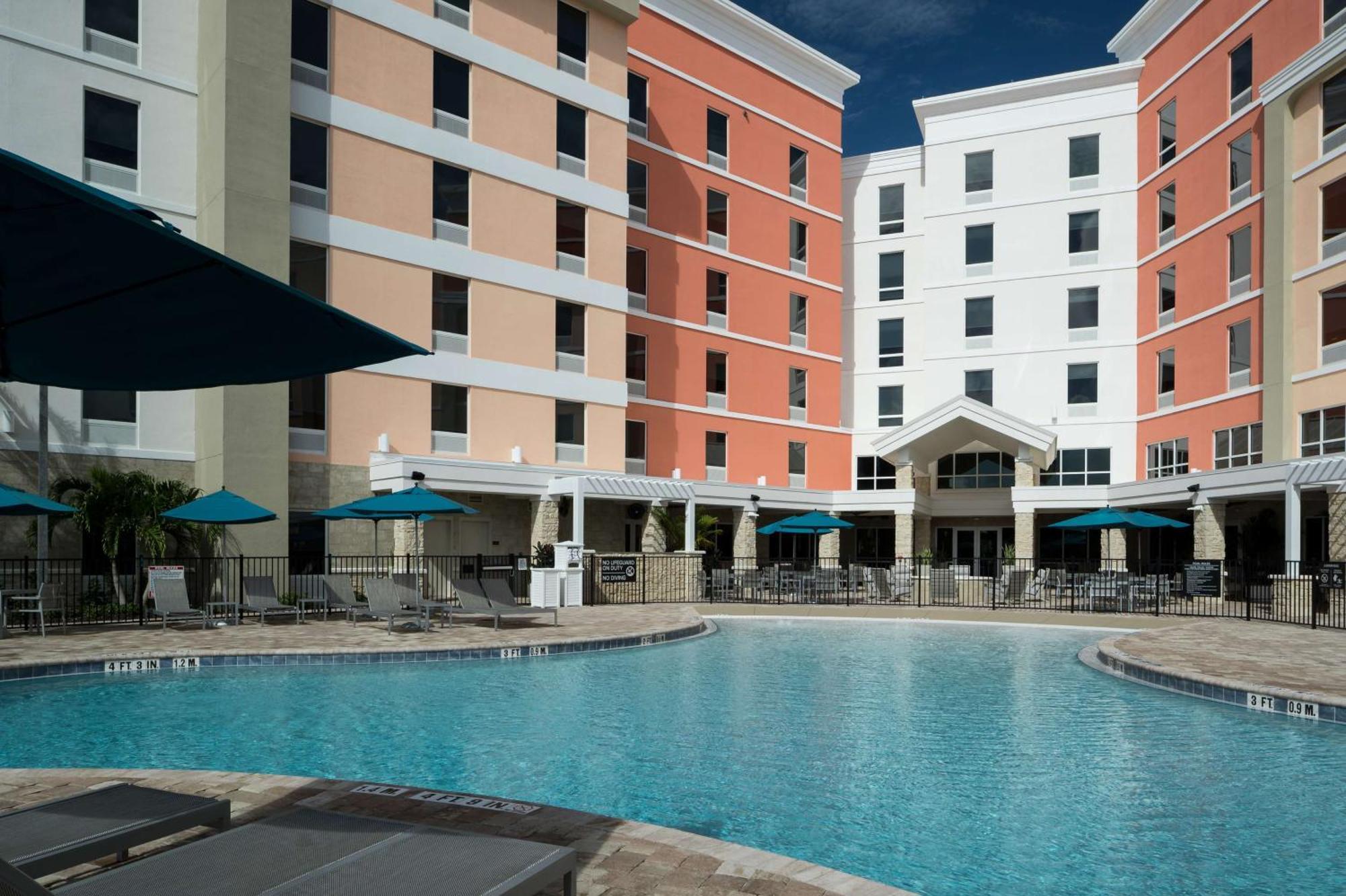 Home2 Suites By Hilton Cape Canaveral Cruise Port Dış mekan fotoğraf
