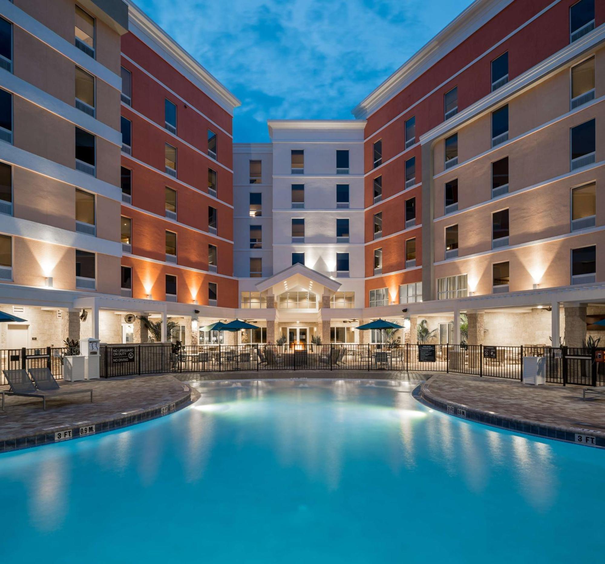Home2 Suites By Hilton Cape Canaveral Cruise Port Dış mekan fotoğraf